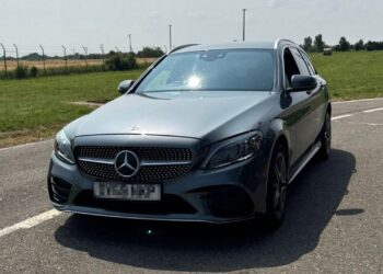Autoturism căutat de autorități, descoperit de polițiștii de frontieră din PTF Foeni