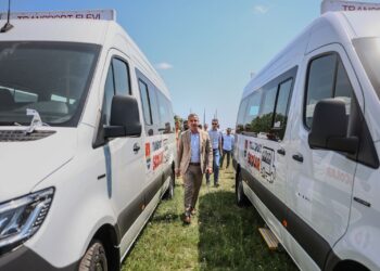 Microbuze electrice pentru elevii din județul Timiș, prin fonduri PNRR