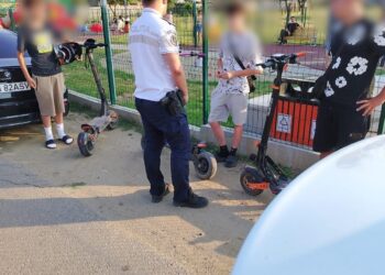Atenție sporită pentru trotinetiști și bicicliști – acțiunile polițiștilor rutieri continuă la Timișoara/Foto