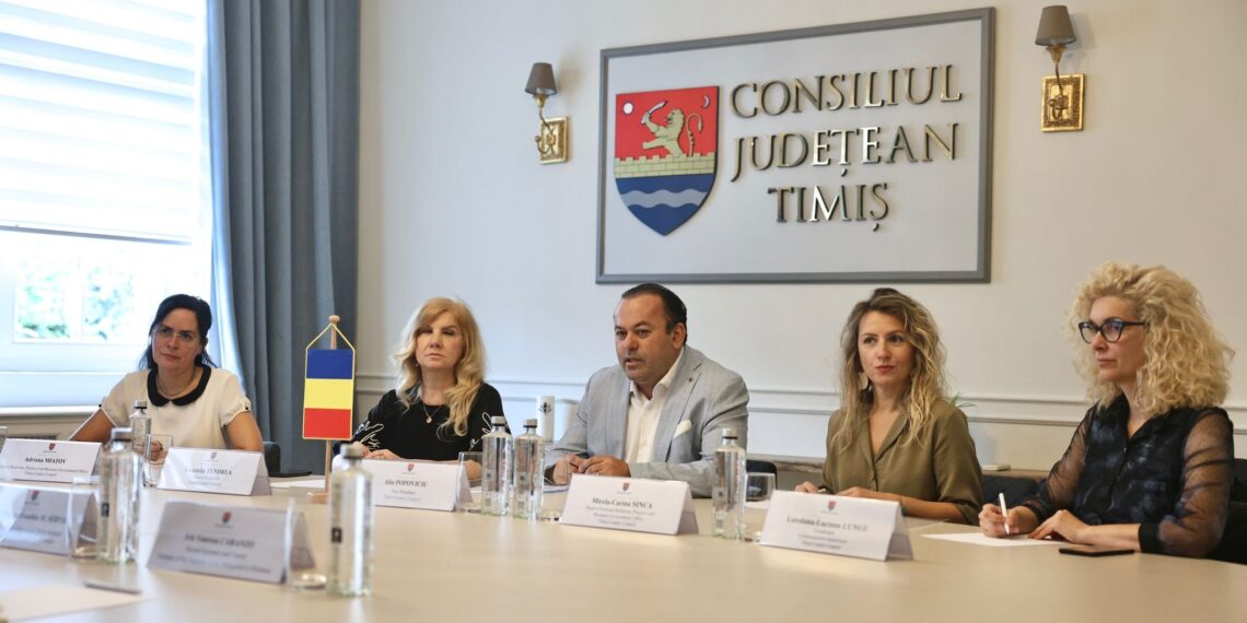 Republica Filipine vrea să intre pe piața românească cu fructe tropicale și gustări sănătoase din fructe exotice uscate/Foto