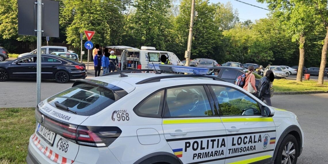 Atenție unde vă opriți cu mașinile, unde staționați sau pe unde circulați! 18.503 sancțiuni aplicate și 652 autovehicule ridicate de polițiștii locali