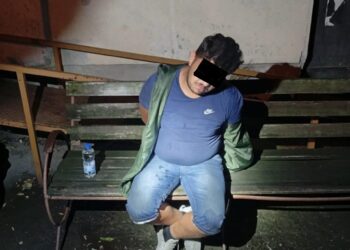 Bărbat depistat de polițiștii locali după ce ar fi amenințat cu un cuțit, în Complexul Studențesc, trei tineri din Tunisia și Maroc