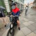 Minor de 17 ani, din Dumbrăvița, depistat de polițiștii locali circulând în Piața Unirii cu o motocicletă electrică neînmatriculată și fără permis