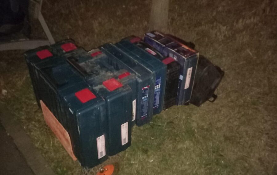 Bărbat depistat de polițiștii locali pe Splaiul Tudor Vladimirescu după ce ar fi sustras mai multe cutii cu scule electrice