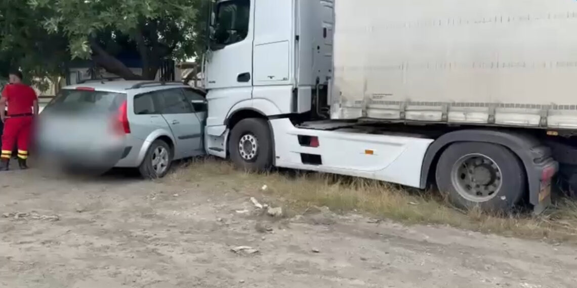 Coliziune într-o parcare din Calea Șagului. O persoană a decedat