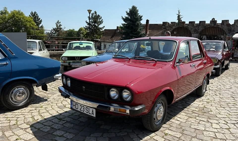 Retroparada Verii ajunge la Lugoj