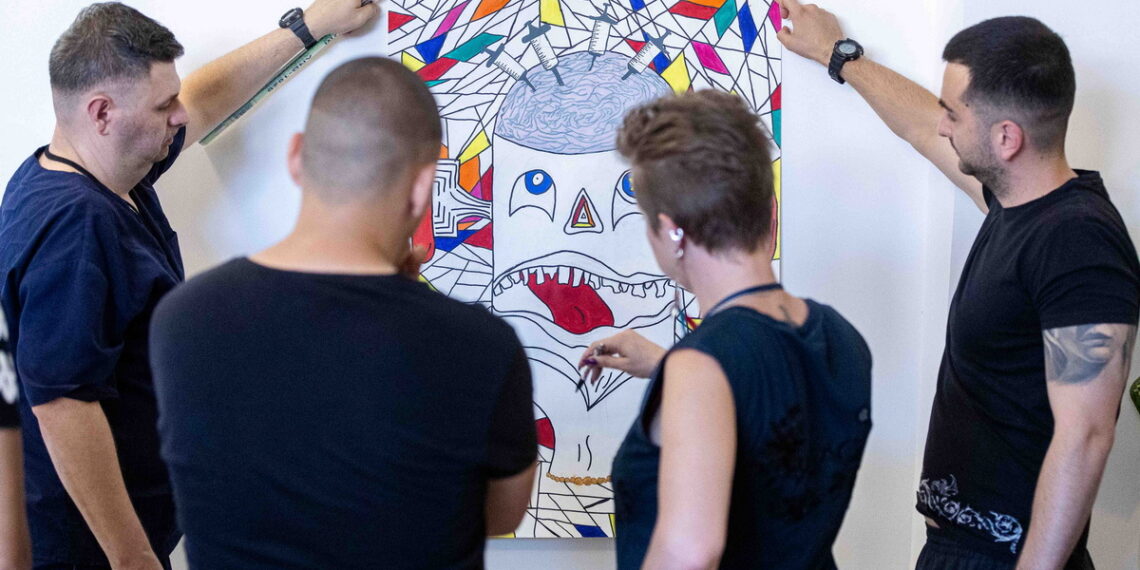 OUT OF THE BOX II – Vocea din spatele zidurilor: artă, reflecție și o a doua șansă