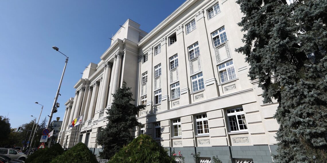 Incendiu la o hală din Jebel/Video