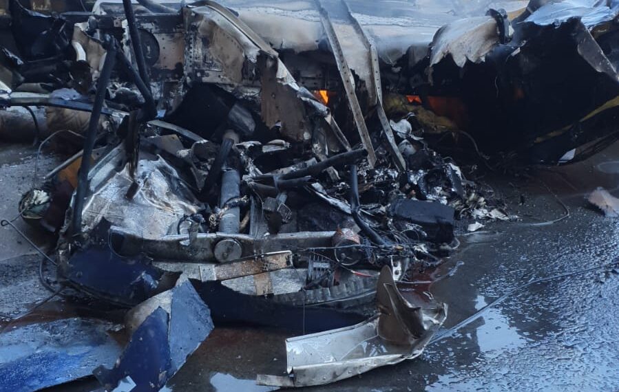 Tragedie la Arad – un avion de mici dimensiuni s-a prăbușit pe Calea Aurel Vlaicu. Două persoane au murit