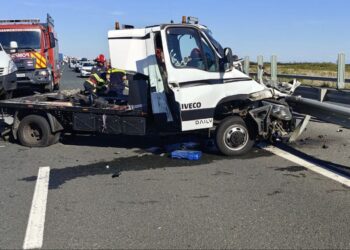 Victimă încarcerată după un accident grav pe A1, la Timișoara