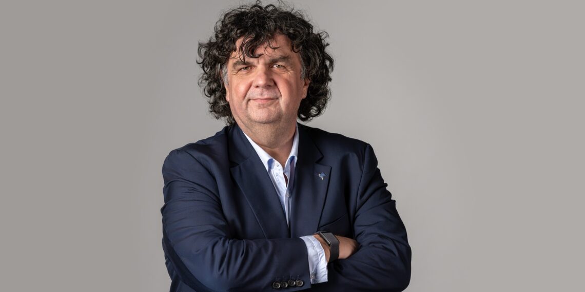 Rectorul UPT: „Prima zi de școală trebuie să rămână a copiilor, nu a politicienilor”