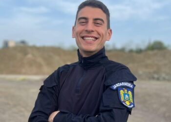 Pasiune și disciplină: un jandarm pe prima treaptă a podiumului