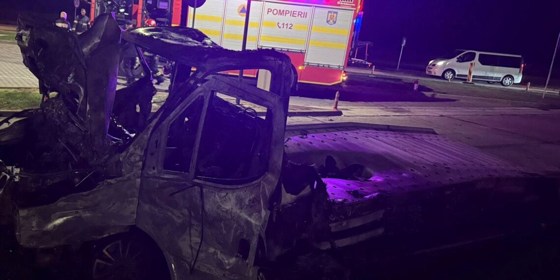 Camionetă în flăcări, pe A1