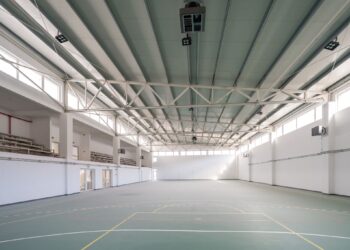 Zeci de mii de elevi din Regiunea Vest au început școala în săli de clasă moderne, în urma investițiilor realizate cu fonduri europene