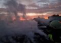 Incendiu la o hală destinată reciclării deșeurilor