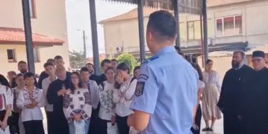 Jandarmii, alături de copii la Tabăra de Vară „Tim-Credo 2025 – Împreună pentru tineri fără violență și fără droguri”