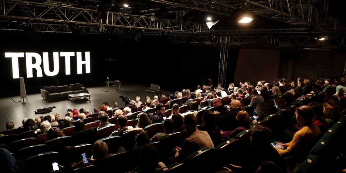 Stagiunea 2025 – 2026 de la Teatrul Național din Timișoara, program consistent de spectacole