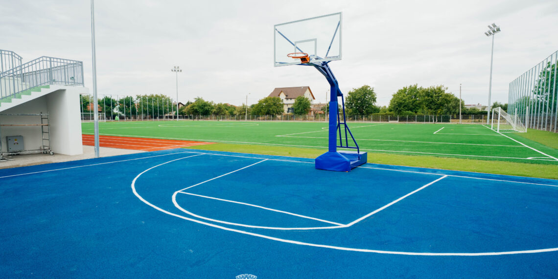 Noua bază sportivă construită de Primărie pe strada Mircea cel Bătrân va purta numele „Vasile Deheleanu”