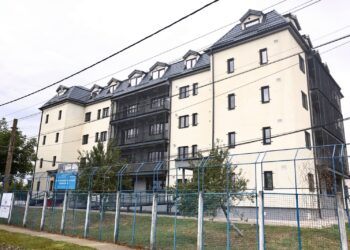 Clădire școlară modernă pentru elevii Centrului „Constantin Păunescu” din Recaș