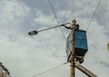 Timișoara: Primăria finalizează modernizarea iluminatului public pe 64 de străzi și bulevarde