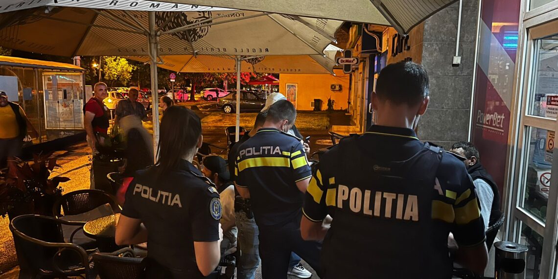 Razie desfășurată de Poliția Timișoara: 560 de persoane legitimate și 104 sancțiuni aplicate/Foto