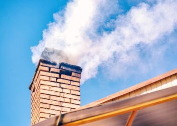 Atenție la coșurile de fum! Reguli de siguranță pentru sezonul rece