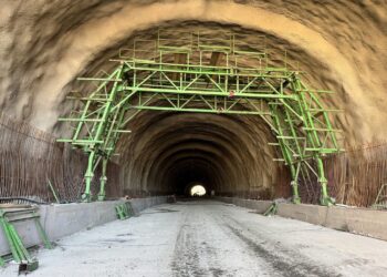 Lucrările la tunelurile de pe sectorul lipsă al autostrăzii A1, între Margina și Holdea, avansează constant