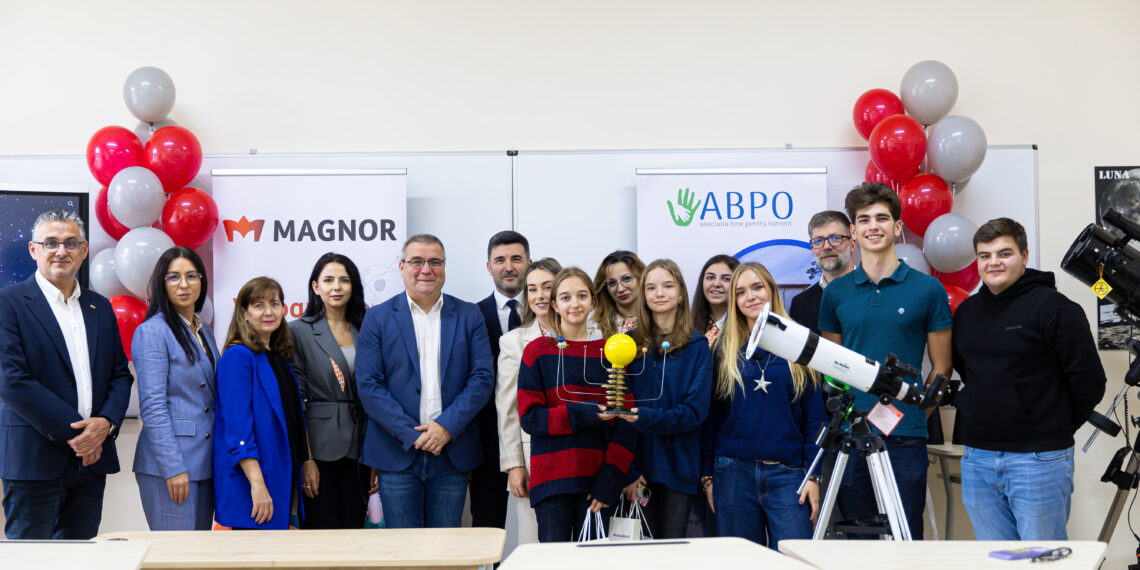 Laborator „MAGNORific” de astrofizică și geografie inaugurat la Colegiul Național Bănățean din Timișoara cu sprijinul MAGNOR