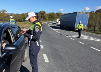 Acțiuni cu efective mărite desfășurate de polițiștii cărășeni pentru menținerea ordinii și siguranței publice