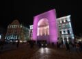 Timișoara: Clădirea Operei va fi iluminată în culorile roz și bleu, în memoria copiilor decedați