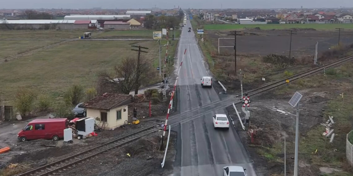 Bariere automate de ultimă generație și carosabil refăcut integral la trecerea de cale ferată de la Săcălaz