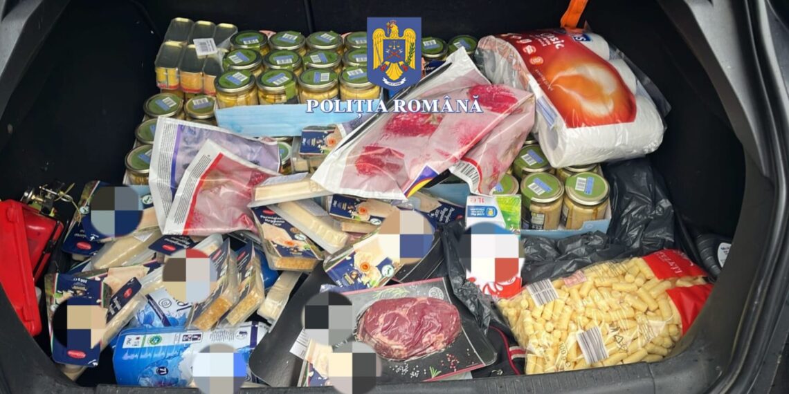 Hoți opriți după o urmărire în trafic: produse de peste 5.500 de lei furate dintr-un supermarket din Oțelu Roșu, recuperate de polițiști