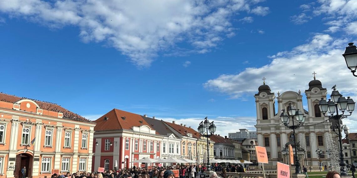 „Solidaritate, nu tăcere”. Comunitatea timișoreană, unită împotriva violenței asupra femeilor