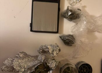 Percheziții în Timiș, într-un dosar de trafic de droguri și substanțe psihoactive/Video