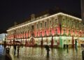 S-au aprins luminile festive la Palatul Baroc din Timișoara!/Foto