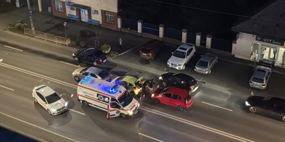 Beat la volan, un bărbat a provocat un accident cu trei mașini pe Calea Aradului