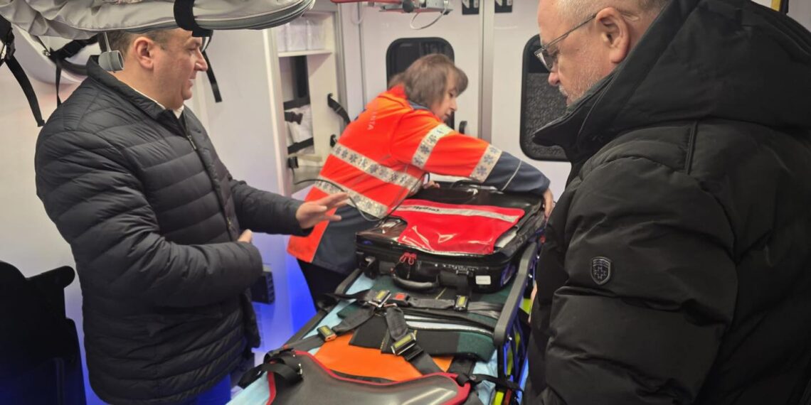 Ambulanță nouă de tip C pentru Lugoj. Dotare completă pentru intervenții de urgență