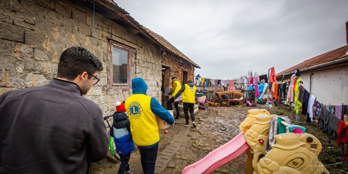 Caravana de Crăciun Lions Timișoara Bastion: 11 ani de solidaritate și bucurie pentru copii/Foto
