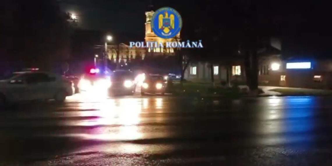 Percheziții domiciliare și rețineri, într-un dosar penal pentru furt calificat