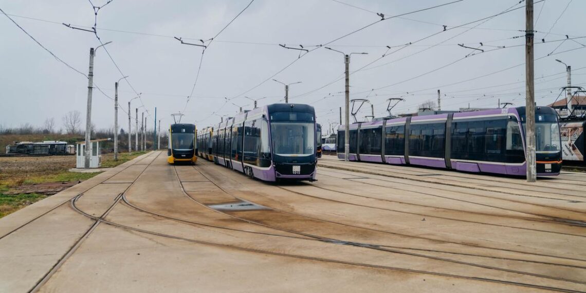 Primăria Timișoara a atras 4 asocieri de firme la licitația pentru construirea halei de mentenanță a tramvaielor noi