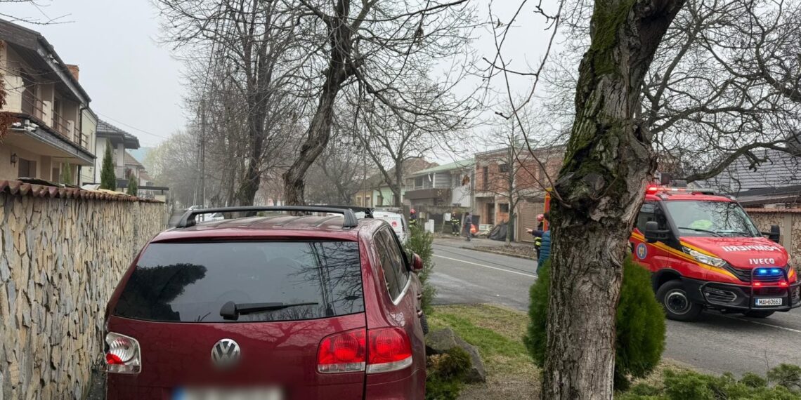 Șofer de 70 de ani, băut la volan, lovește o conductă de gaz în Timișoara