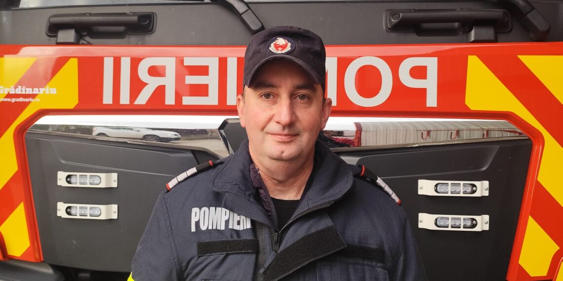 Reacție promptă, o viață protejată: pompier aflat în timpul liber a intervenit la un accident rutier în Sebiș