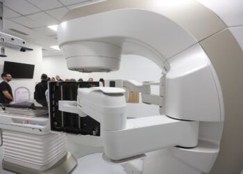 OncoHelp pune în funcțiune cel de-al patrulea accelerator liniar. Centrul devine cel mai mare Laborator de Radioterapie din România