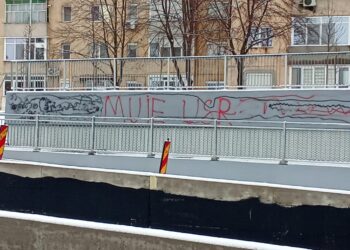 Mesaj obscen apărut la Pasajul Solventul. Viceprimarul Ruben Lațcău: „Orașul se construiește prin respect și dialog”