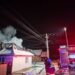 Intervenție pentru stingerea unui incendiu izbucnit la o casă