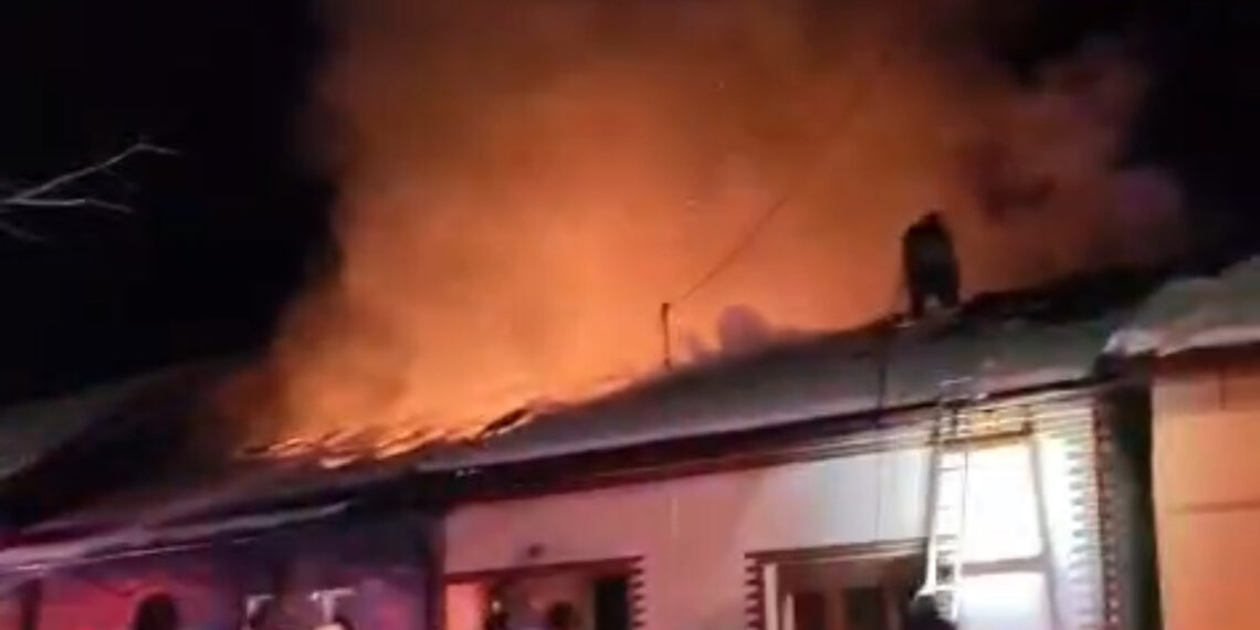 Incendiu la o locuință din localitatea Eftimie Murgu
