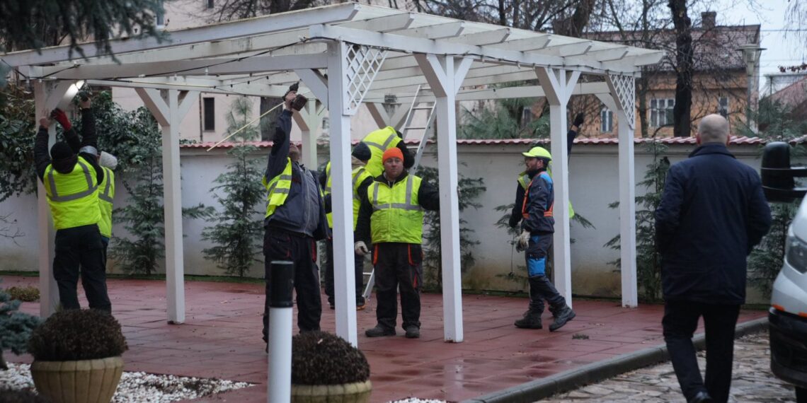 Parcul Zurich din zona Modern revine la dimensiunea reală. Primăria Timișoara a recuperat terenul ocupat ilegal/Foto