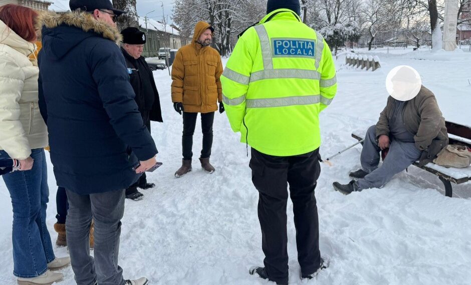 Autoritățile din Lugoj intervin pentru protecția persoanelor fără adăpost, în contextul temperaturilor extrem de scăzute