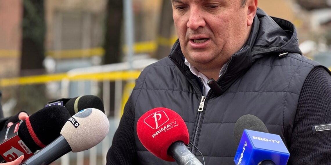 Acte false și instigare la protest: primarul din Lugoj cere anchetă