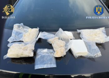 Doi suspecți sunt cercetați pentru trafic de droguri de mare risc, după o acțiune a polițiștilor și procurorilor DIICOT, la Timișoara